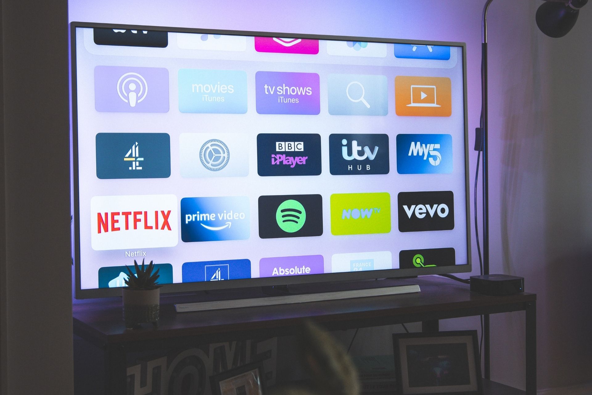 10 of the Best Vizio Smart TV Apps to try in 2024