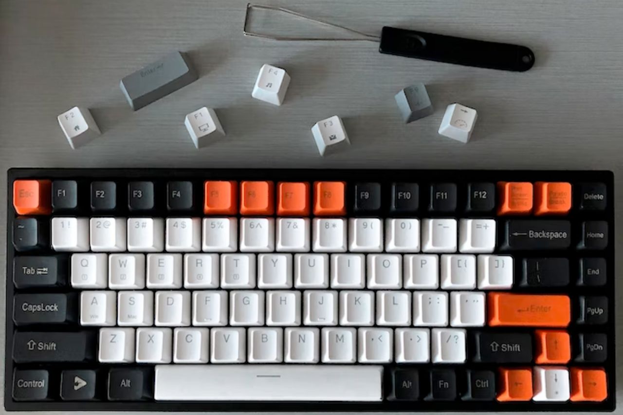 5 of the Best Mechanical Keyboard Accessories