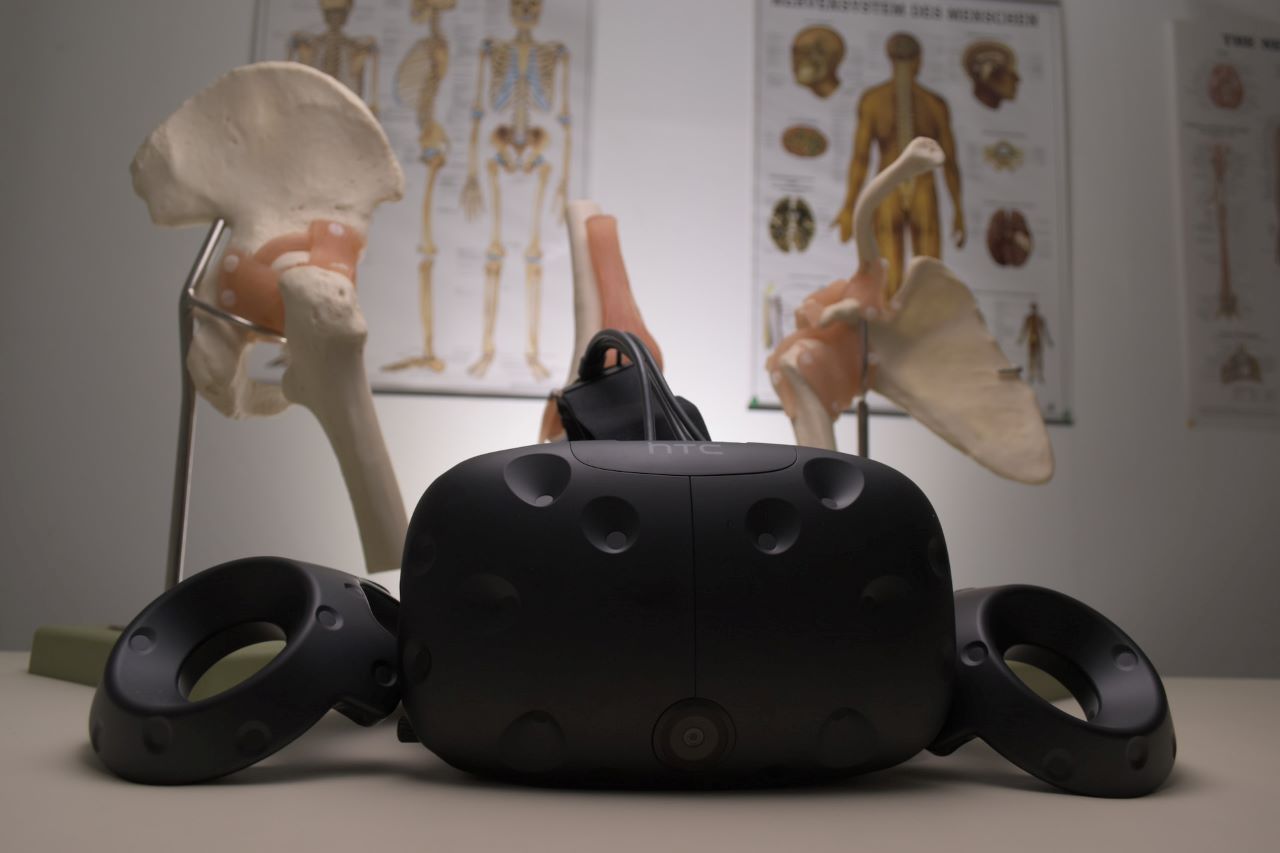 What Is Virtual Reality Therapy, And Does It Work?