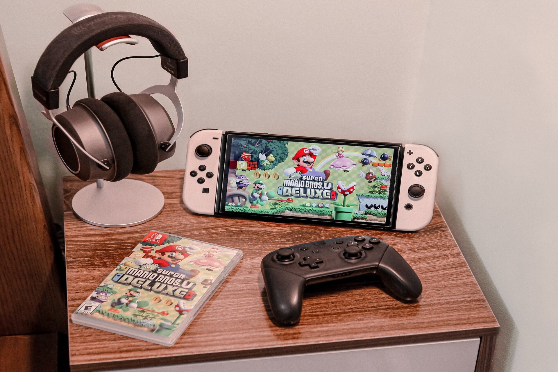 Does the Nintendo Switch Have Bluetooth? Setup Guide and Some Tricks to Try