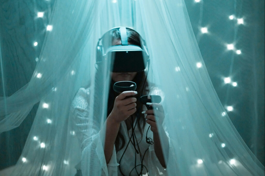 woman using virtual reality headset