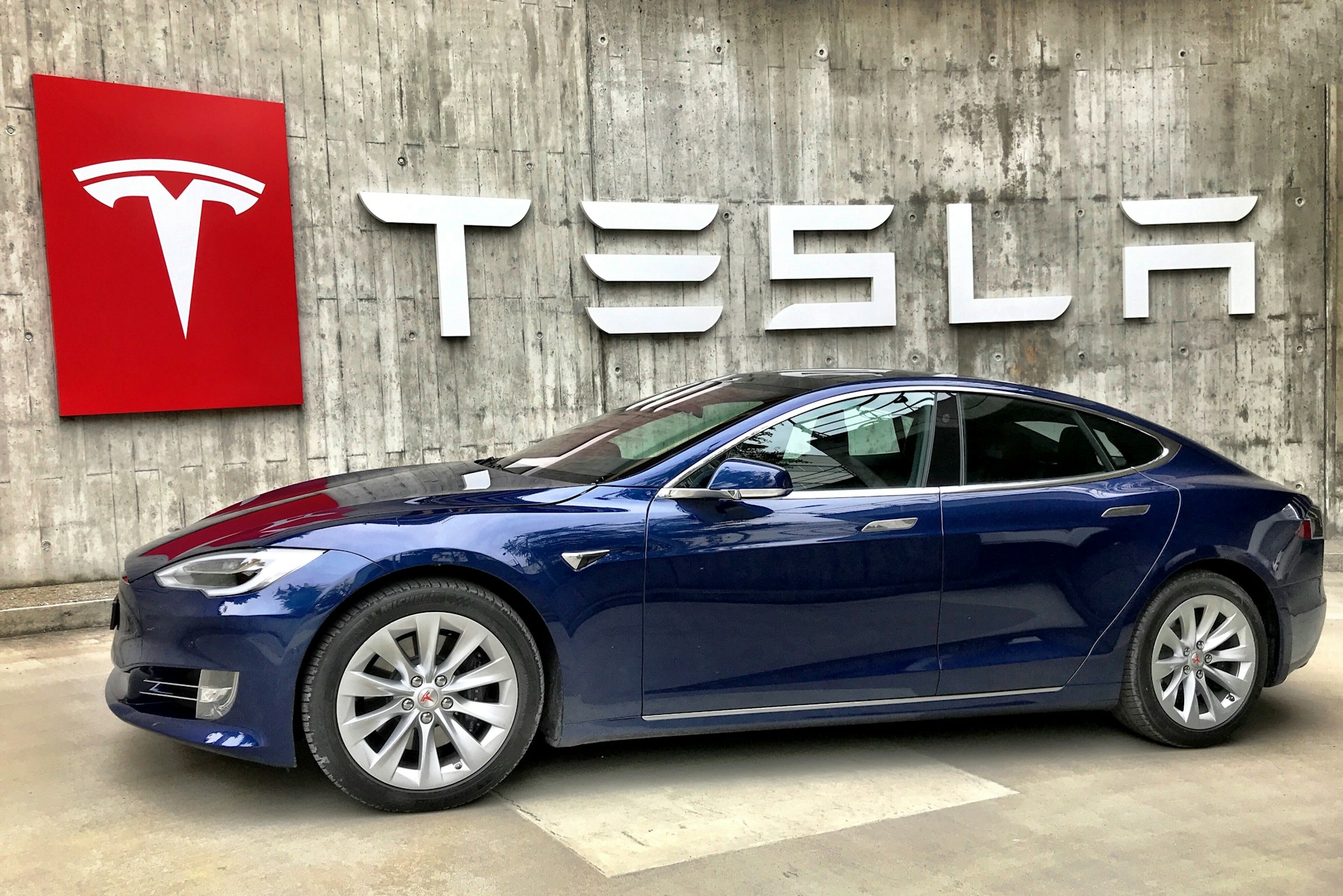 The Class-Action Tesla Lawsuit Sets a Worrying Precedent