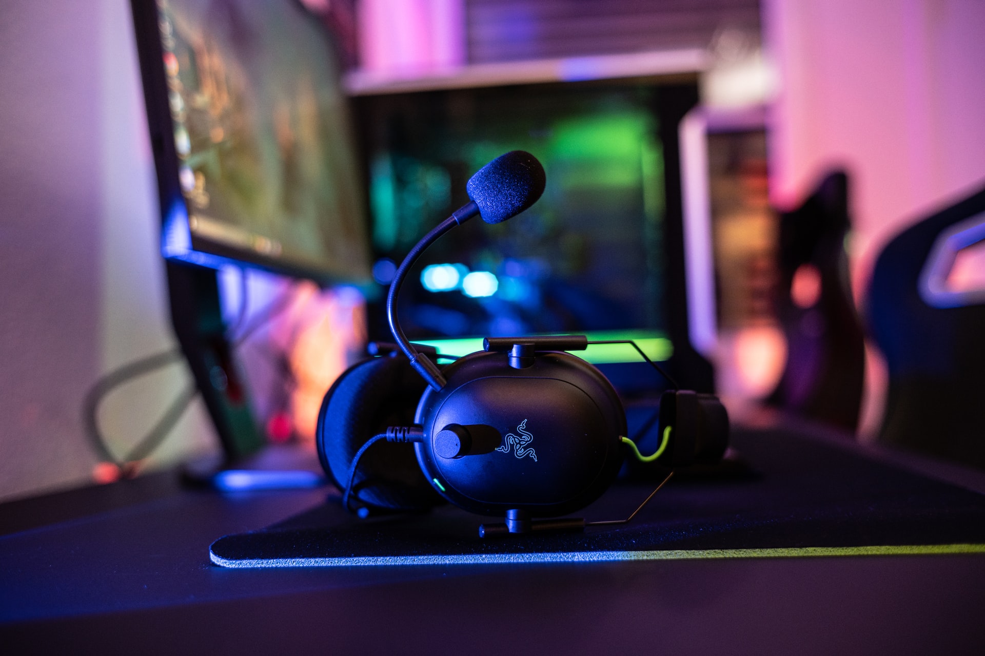 Razer gaming headphones.