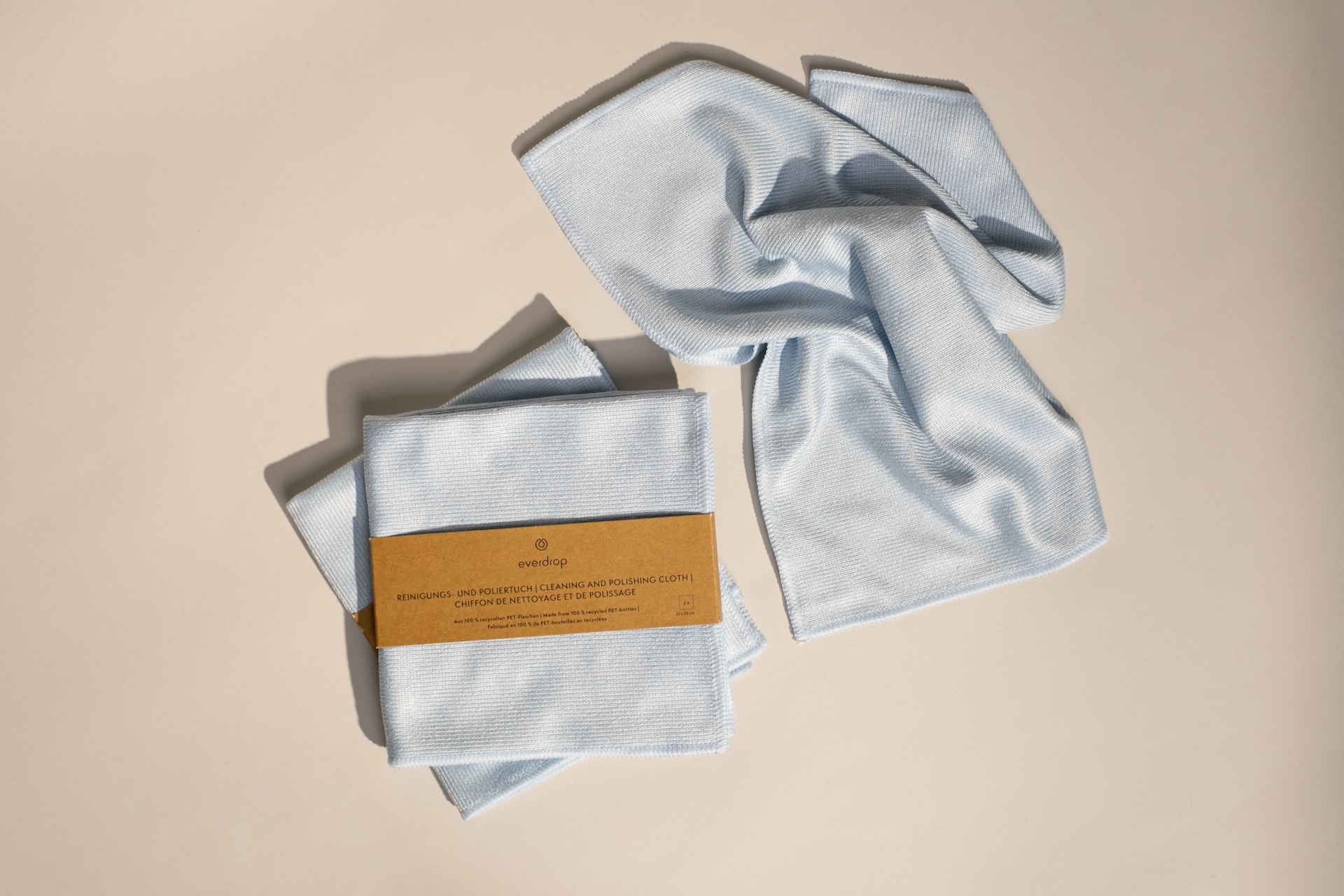 Microfiber cleaning cloth